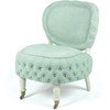 Tufted accent chair