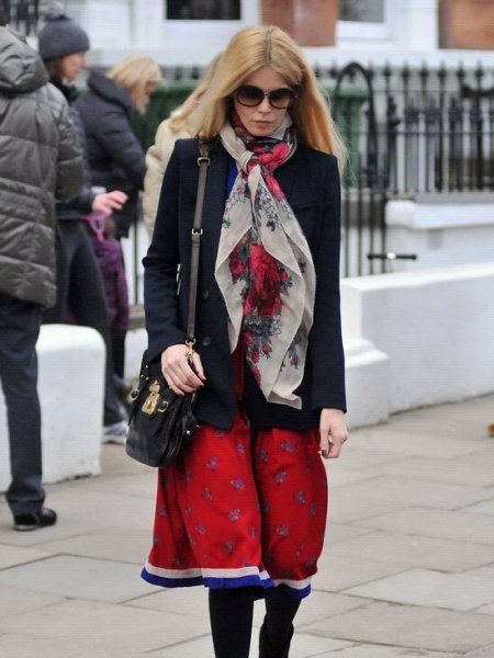 384862_232606060149512_662436213_n