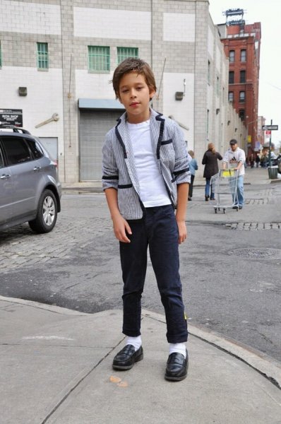 407491_232603743483077_1938408604_n